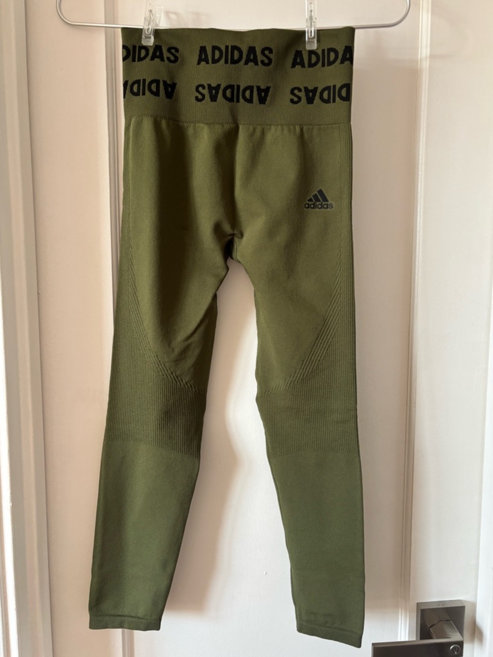 Adidas Aeroknit Wild Pine Khaki 7/8 High Rise Active Leggings